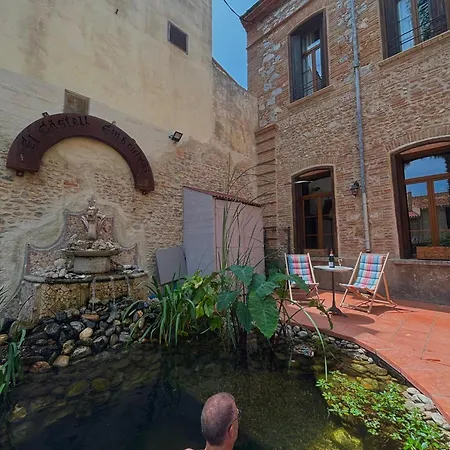 El Castell Embruixat Saint-Hippolyte (Pyrenees-Orientales)