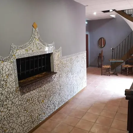 El Castell Embruixat Saint-Hippolyte (Pyrenees-Orientales)
